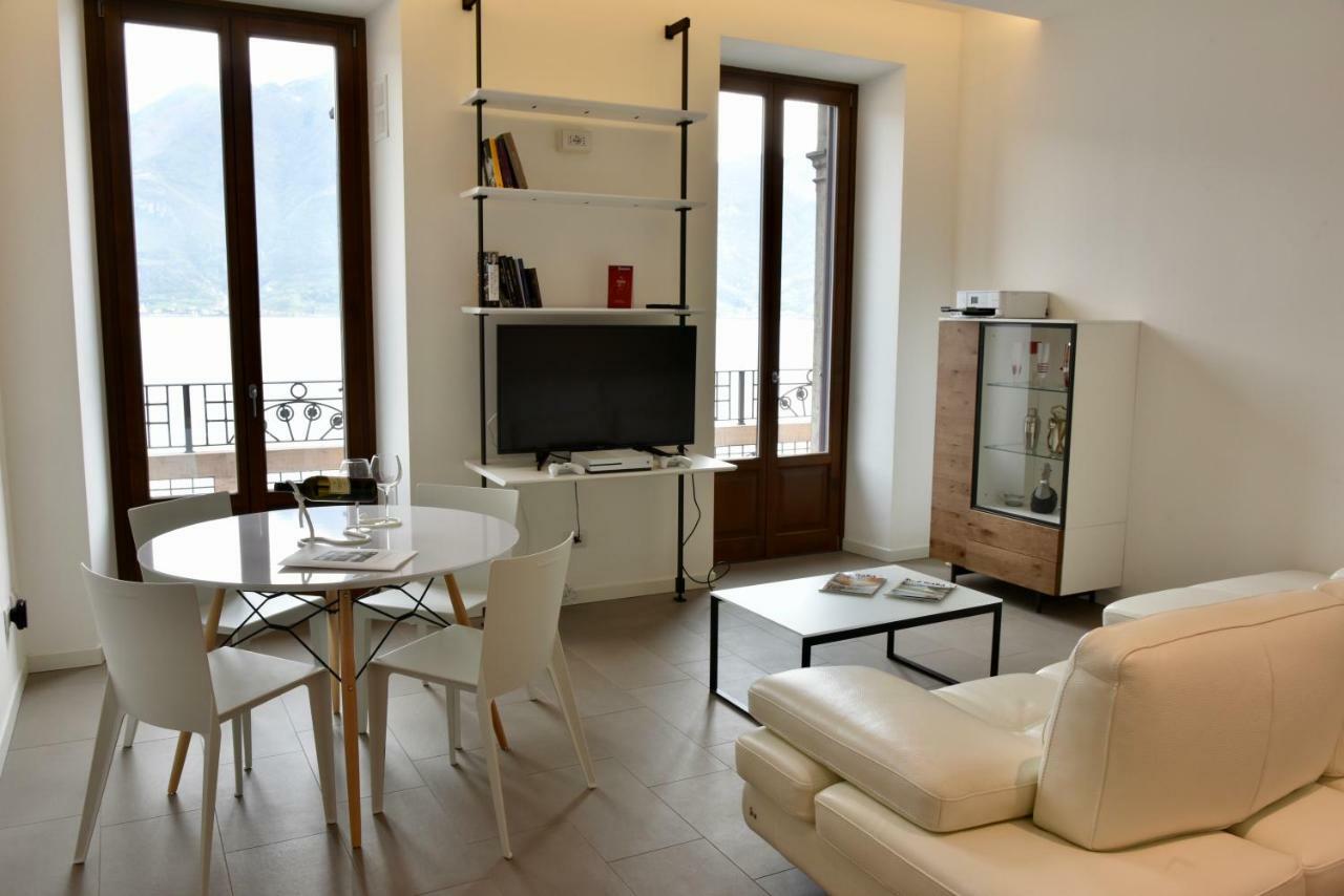 Stylish Lakefront House Lovere Buitenkant foto